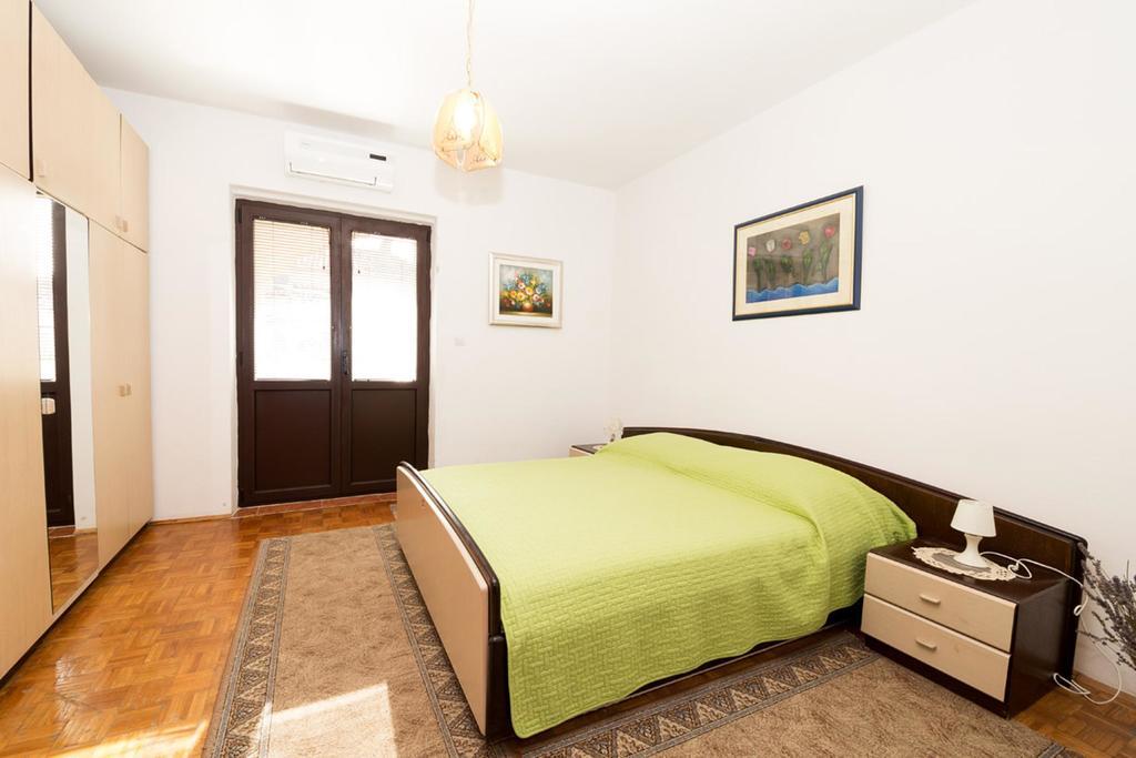Apartament Branko *