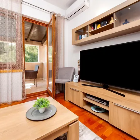 Apartments Branko Rovinj Exterior photo
